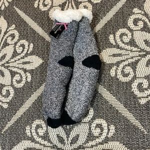 Cuddl Duds. Both have never been worn